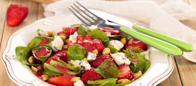 Strawberry Salad with Gorgonzola