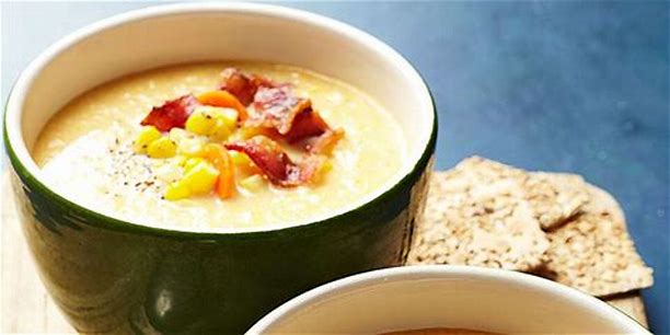 Creamy Corn Soup with Crispy Bacon