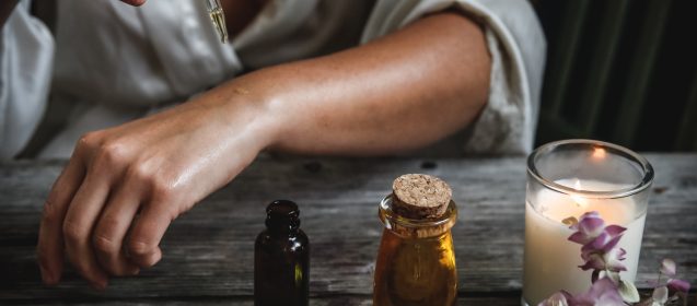 Essential Oils For Tightening Skin